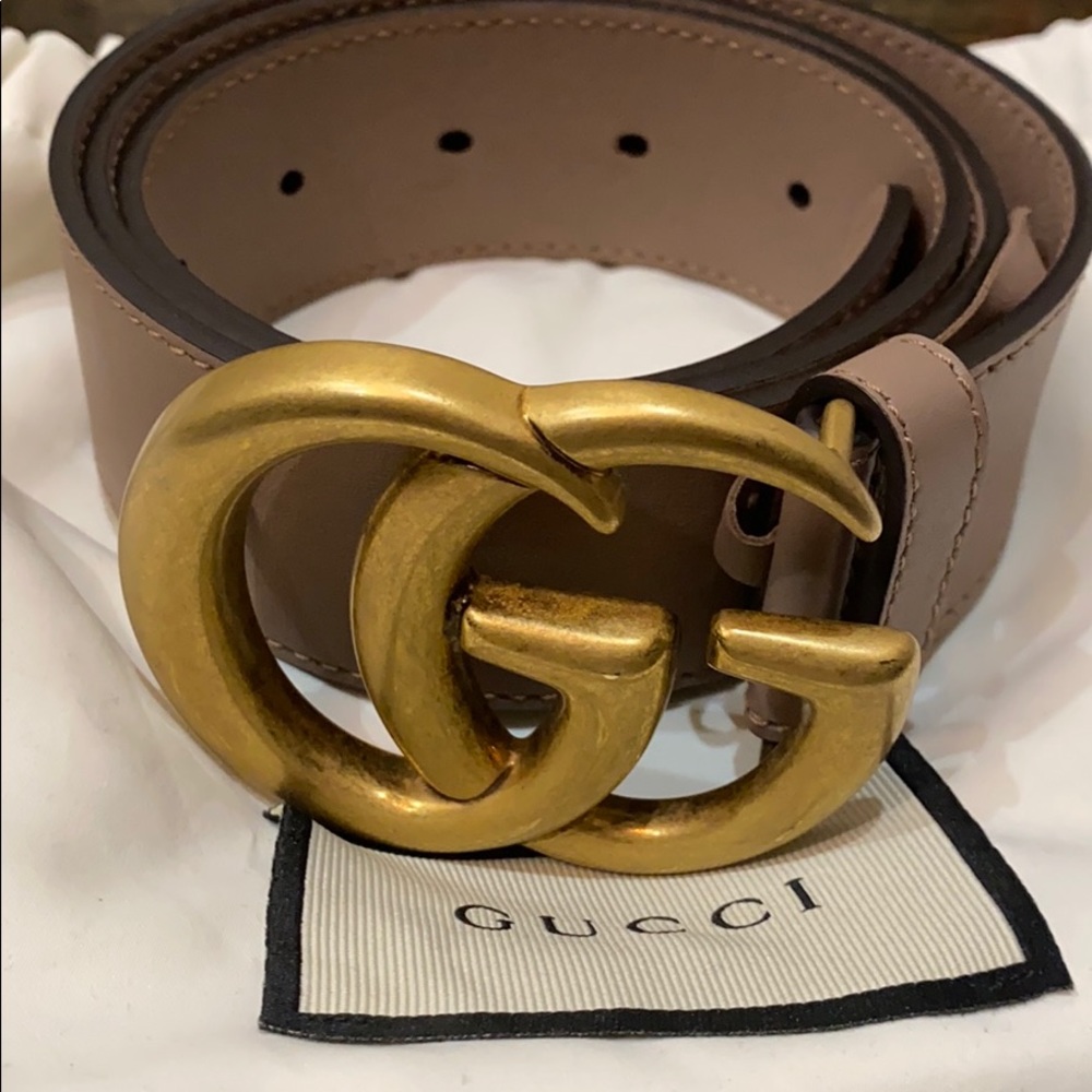 Gucci Logo Belt size 80 100% AUTHENTIC